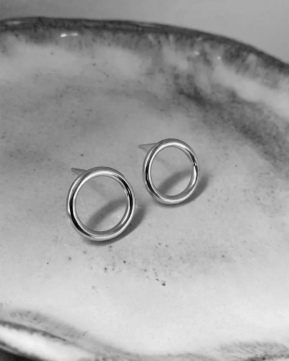 Jessica Circle Stud EarringsEarringsVarious MetalsAngela Wozniak Jewellery