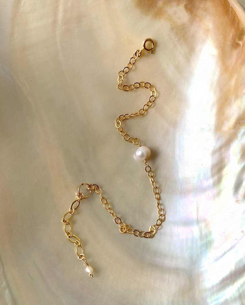 Sandy Single Pearl BraceletBracelets14K Gold FilledAngela Wozniak Jewellery