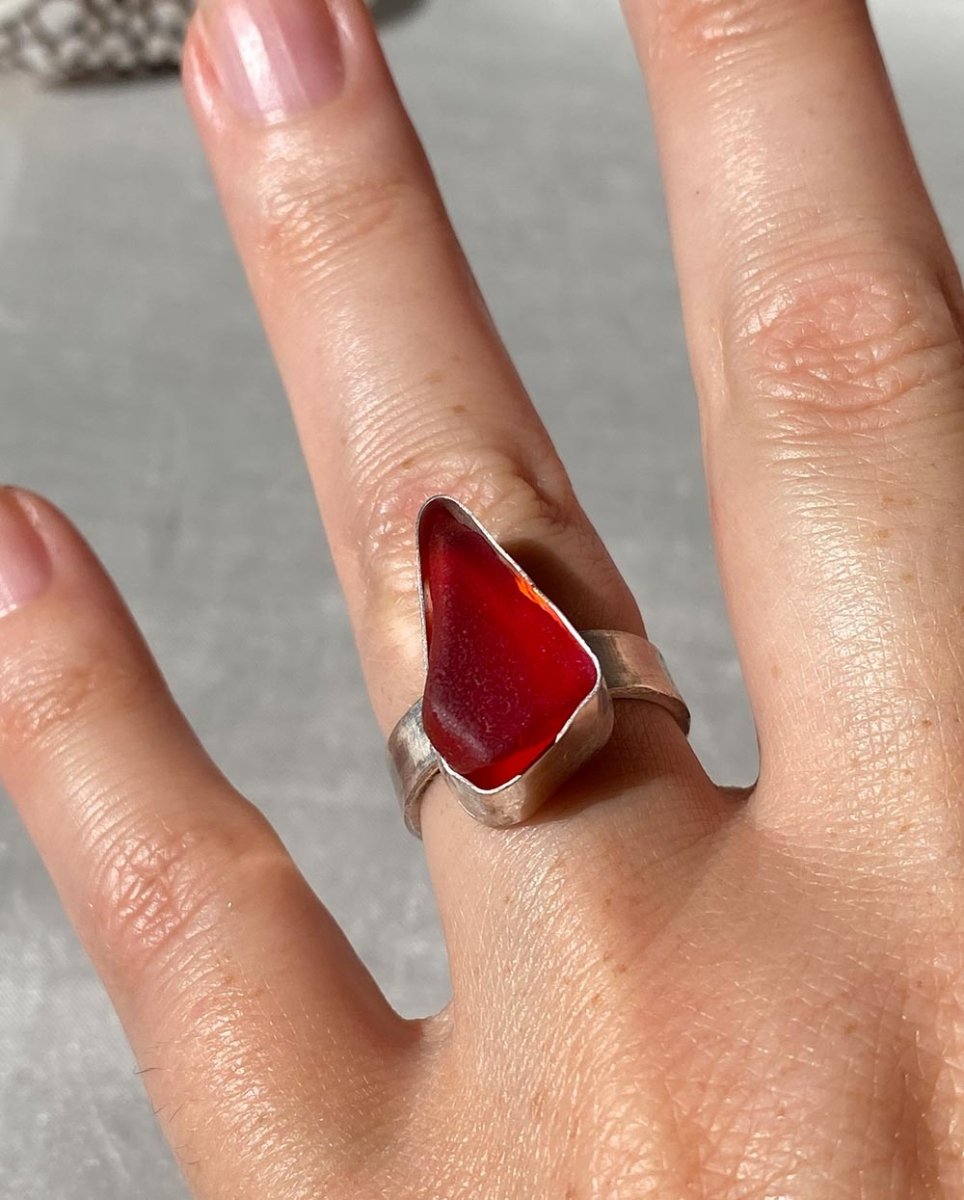 Strawberry Shark's Tooth - Size 7 1/4Ready - To - ShipAngela Wozniak Jewellery