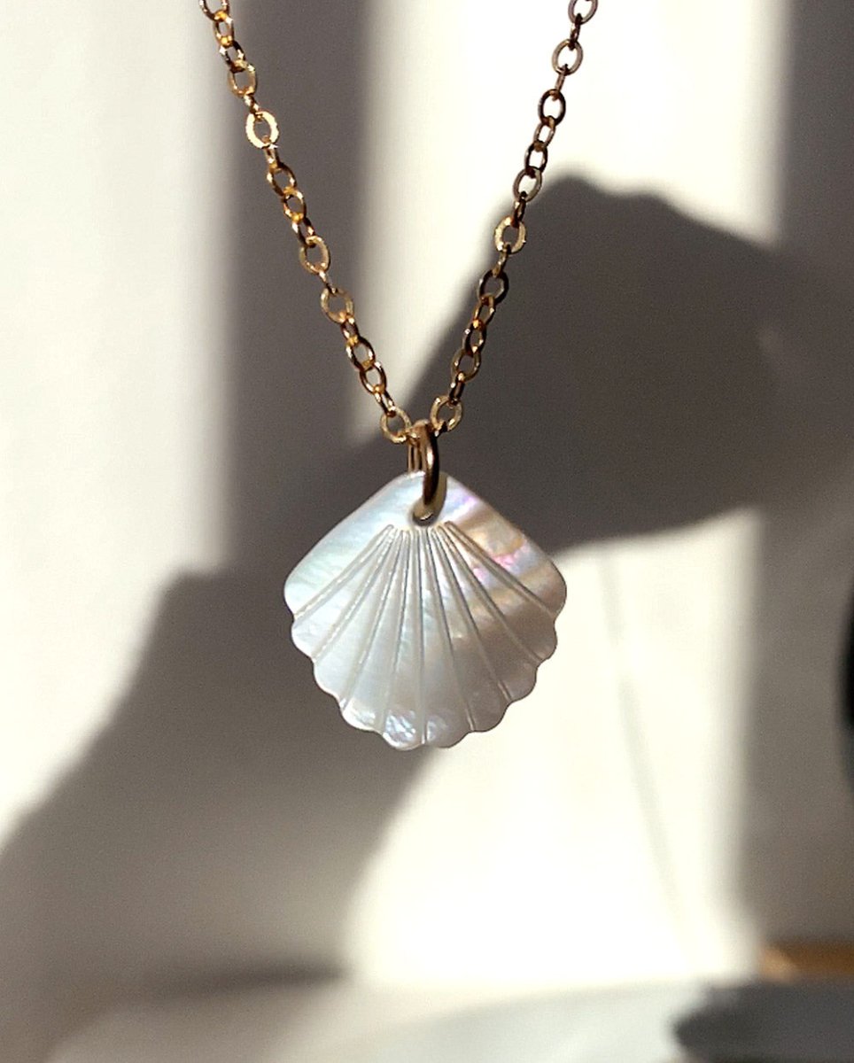Lola Mother of Pearl NecklaceNecklaces14k Gold FilledAngela Wozniak Jewellery