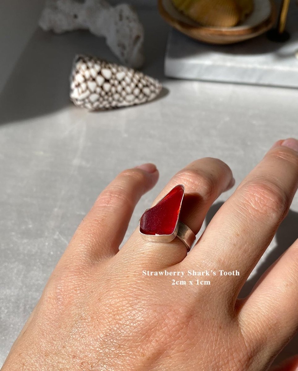 Strawberry Shark's Tooth - Size 7 1/4Ready - To - ShipAngela Wozniak Jewellery